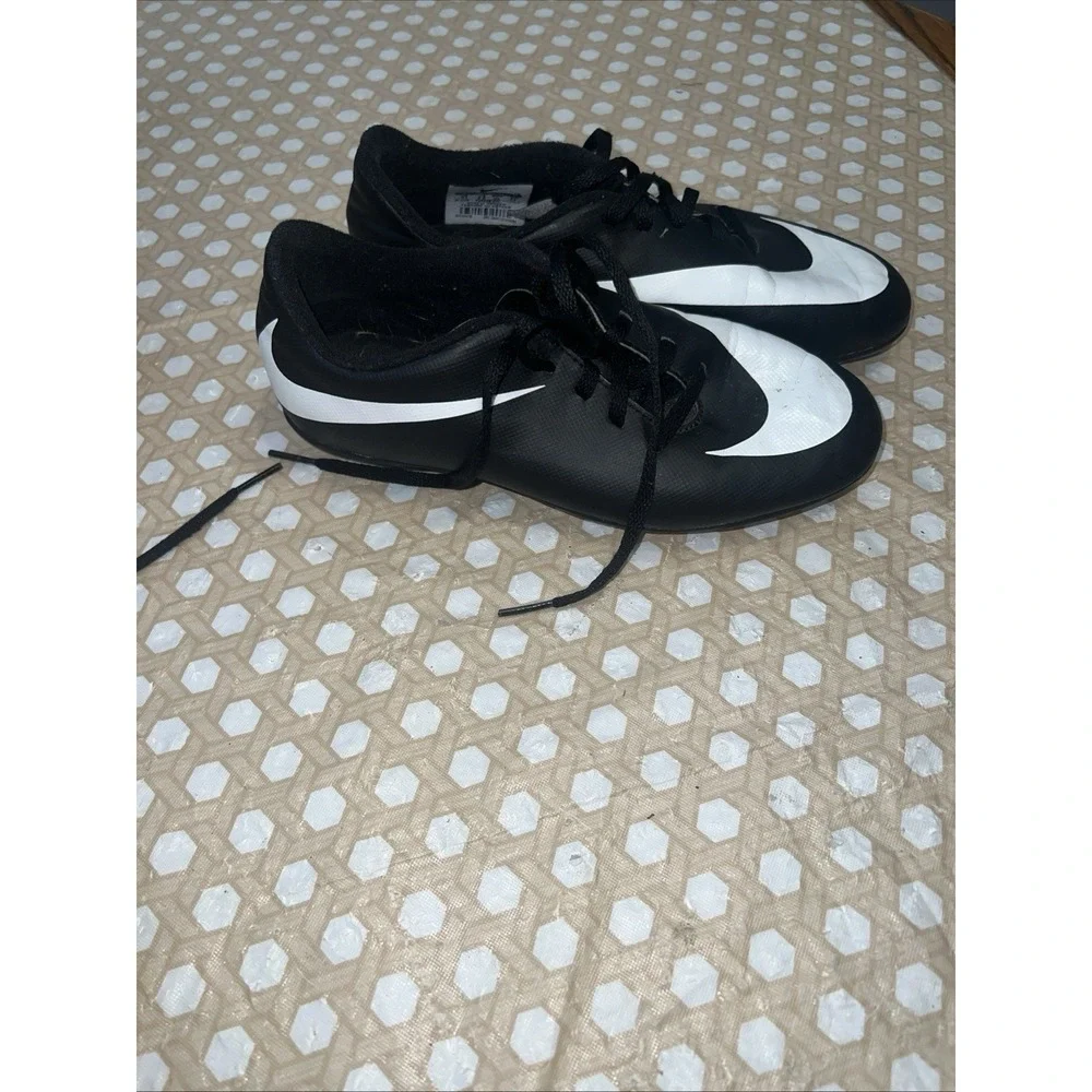 Nike JR Mercurial Vapor IX FG Youth Soccer Cleats Black White Size 3Y